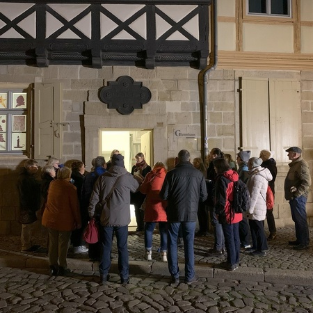 Vor dem Gleimhaus zum Lebendigen Adventskalender Vor dem Gleimhaus zum Lebendigen Adventskalender